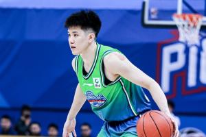 媒体人：林庭谦将拿超CBA最高顶薪的巨额工资 他的归属权仍在天津